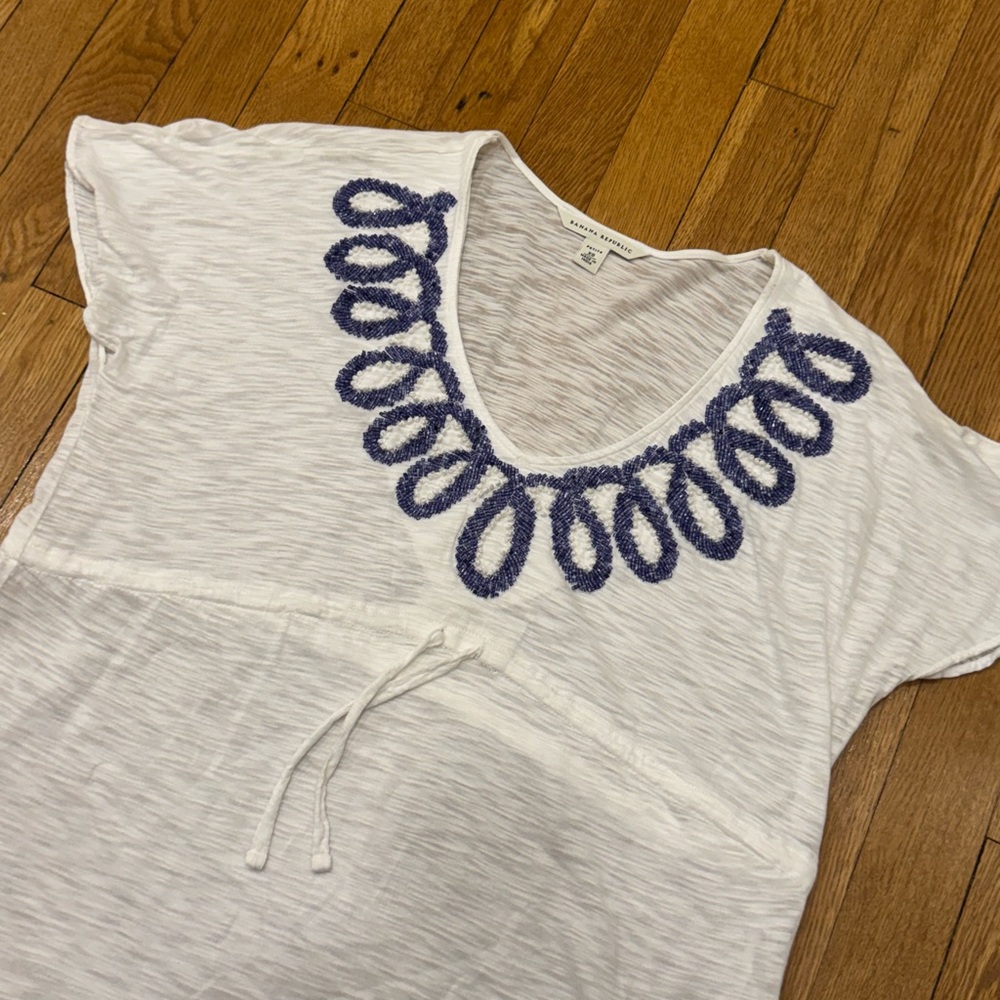 Banana Republic - Chic White Blouse with Blue Detailing - Picture 4 of 5